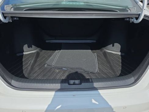 Certified 2025 Honda Accord Touring image 30