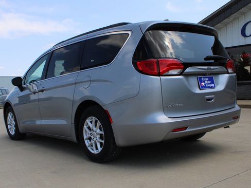 Used 2021 Chrysler Voyager Lxi image 7