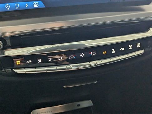 Used 2023 Cadillac Lyriq 2WD image 24