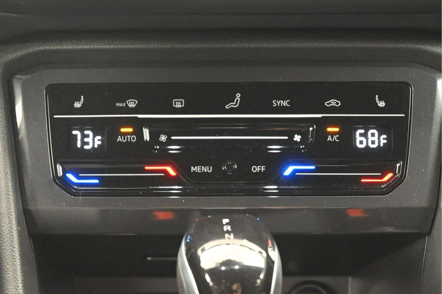 Used 2024 Volkswagen Tiguan SE R-Line FWD image 19