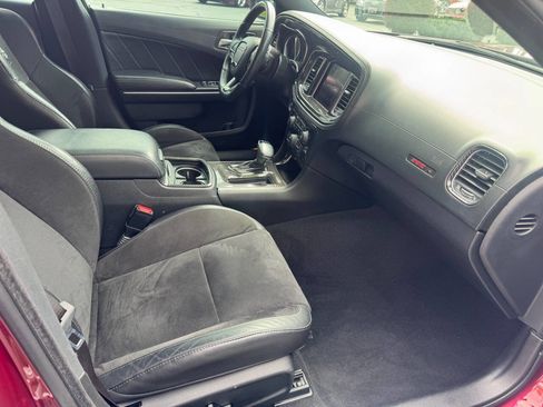 Used 2020 Dodge Charger Scat Pack image 13