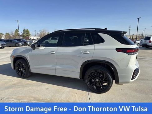 New 2026 Volkswagen Tiguan SE R-Line image 7