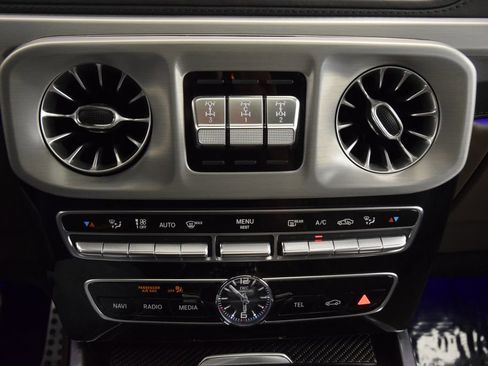 Certified 2021 Mercedes-Benz G 63 AMG 4MATIC image 31