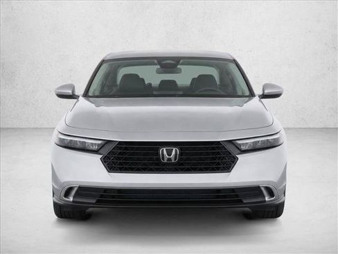 Used 2023 Honda Accord EX image 2