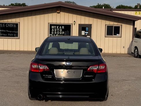 Used 2015 Subaru Legacy 2.5i Limited AWD/4WD image 9