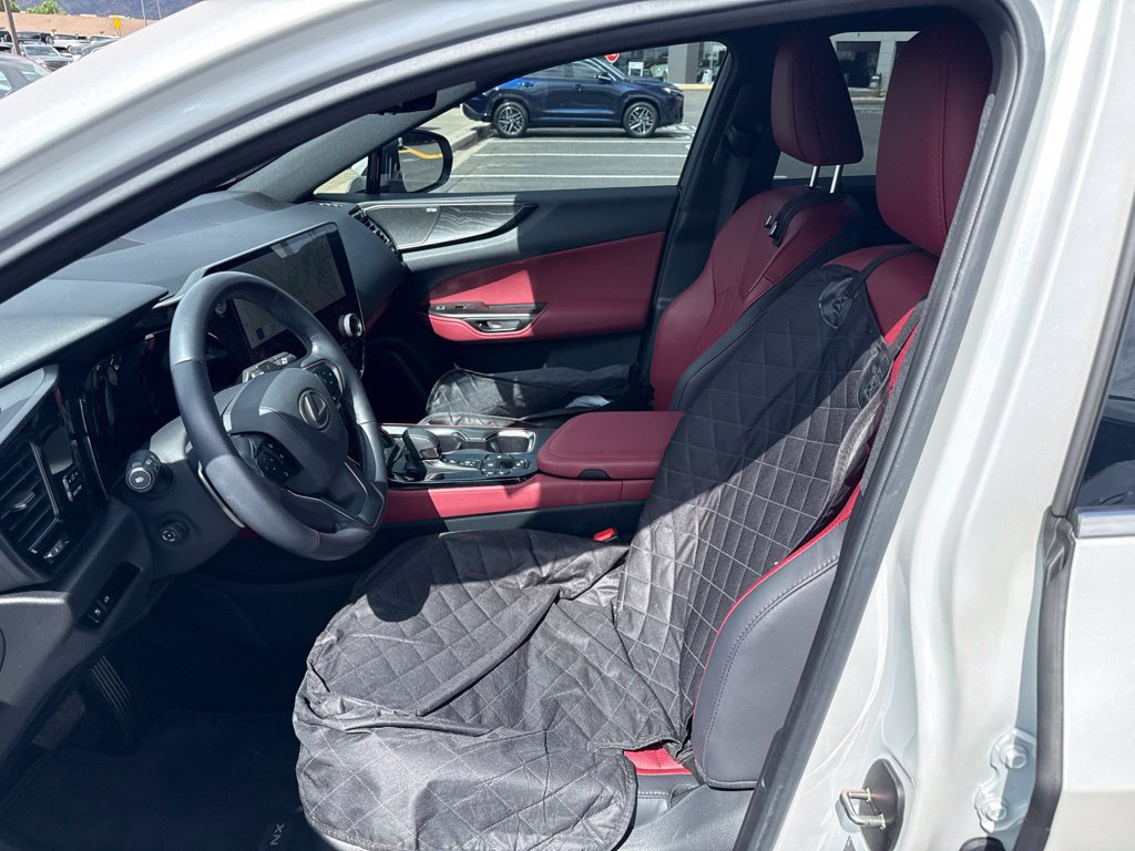Used 2025 Lexus NX 350h AWD w/ Accessory Package (2T) image 4