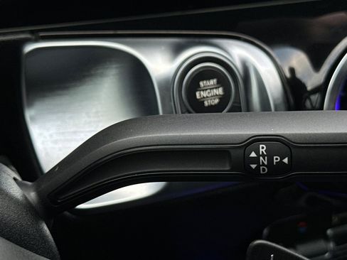 Certified 2023 Mercedes-Benz GLB 250 image 19