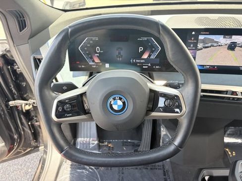 Used 2022 BMW iX xDrive50 w/ Premium Package AWD/4WD image 24