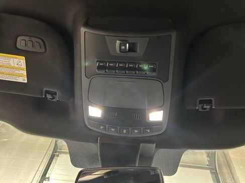Used 2022 Ford F250 Lariat w/ Chrome Package AWD/4WD image 3