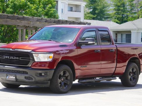 Used 2019 RAM 1500 Big Horn AWD/4WD image 3