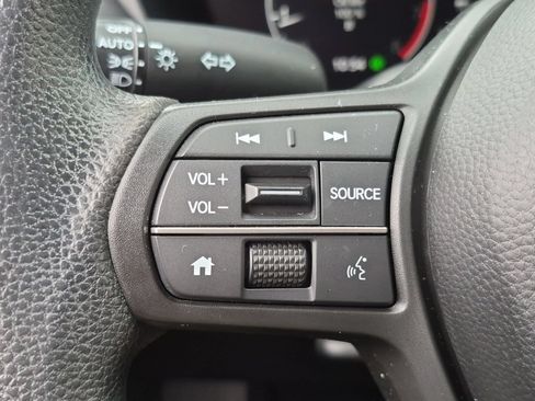 Used 2024 Honda HR-V LX image 16