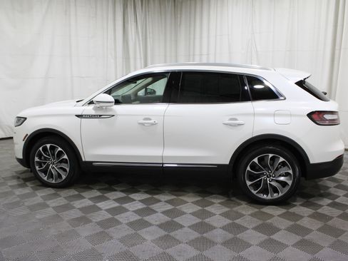 Used 2023 Lincoln Nautilus Reserve w/ Equipment Group 201A image 34