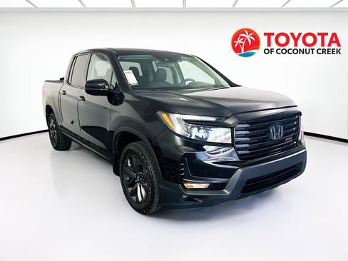 Used 2022 Honda Ridgeline Sport image 1