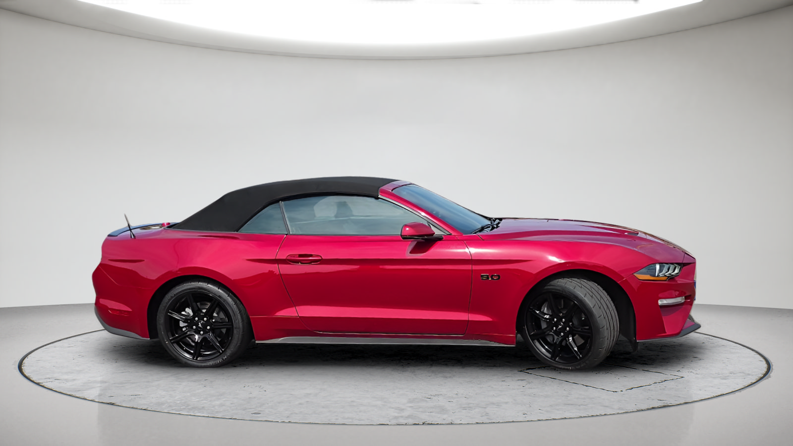 Used 2020 Ford Mustang GT Premium w/ Ford Safe & Smart Package RWD image 6