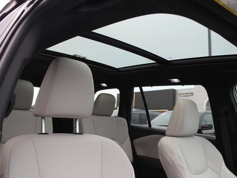 Used 2025 Lexus TX 350 AWD w/ Technology Package image 36