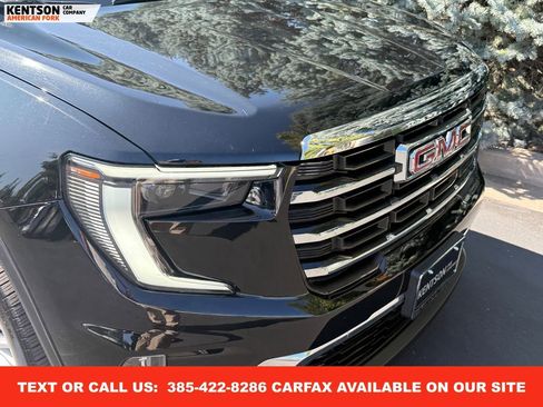 Used 2024 GMC Acadia Elevation image 15