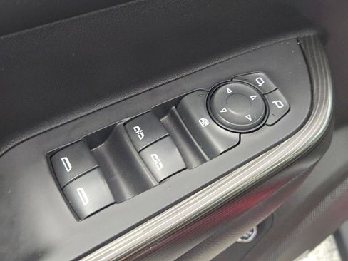 Used 2020 GMC Acadia SLT w/ Trailering Package image 23