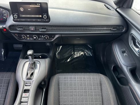 Used 2023 Honda HR-V Sport image 28