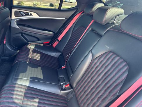 Used 2023 Genesis G70 2.0T w/ Sport Prestige Package RWD image 17