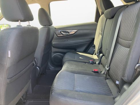 Used 2020 Nissan Rogue S w/ Special Edition Package image 16