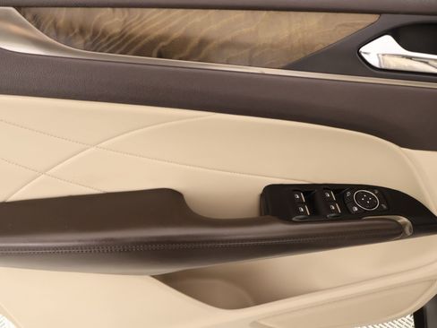 Used 2019 Lincoln MKC Reserve w/ MKC Climate Package FWD image 16