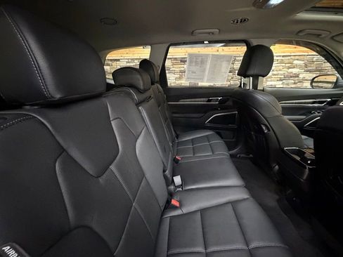 Used 2025 Kia Telluride EX image 29