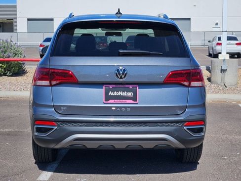 Used 2022 Volkswagen Taos SE FWD image 7