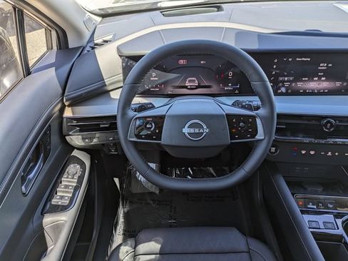 New 2026 Nissan Murano Platinum w/ Cargo Package AWD/4WD image 17