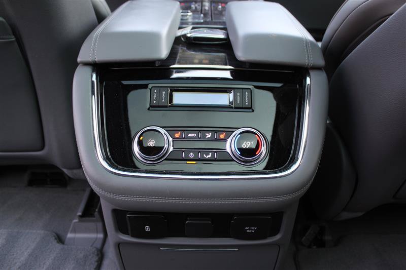 Used 2018 Lincoln Navigator Reserve w/ Technology Package AWD/4WD image 28
