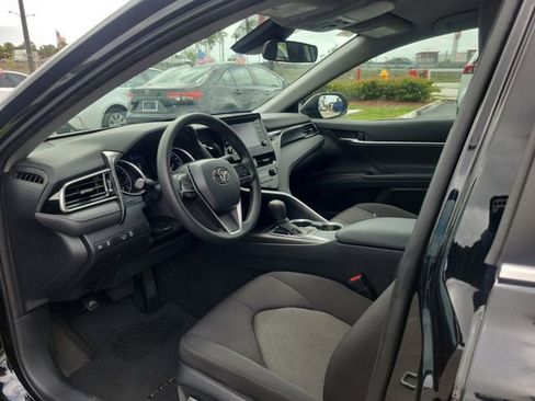 Used 2023 Toyota Camry LE FWD image 18