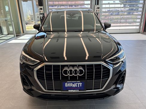 Used 2020 Audi Q3 2.0T Premium Plus AWD/4WD image 6