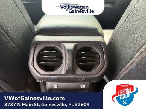 Used 2018 Jeep Wrangler Unlimited Sahara AWD/4WD image 12
