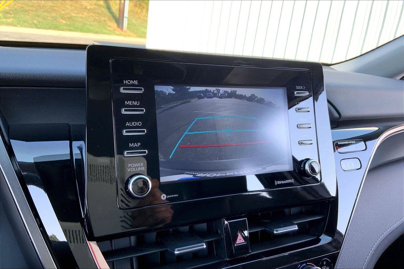 Used 2023 Toyota Camry SE FWD image 19