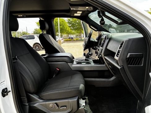 Used 2016 Ford F150 XLT w/ Equipment Group 302A Luxury AWD/4WD image 21