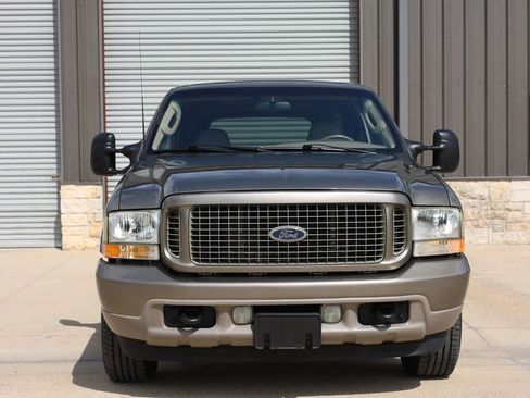 Used 2003 Ford Excursion Limited image 9