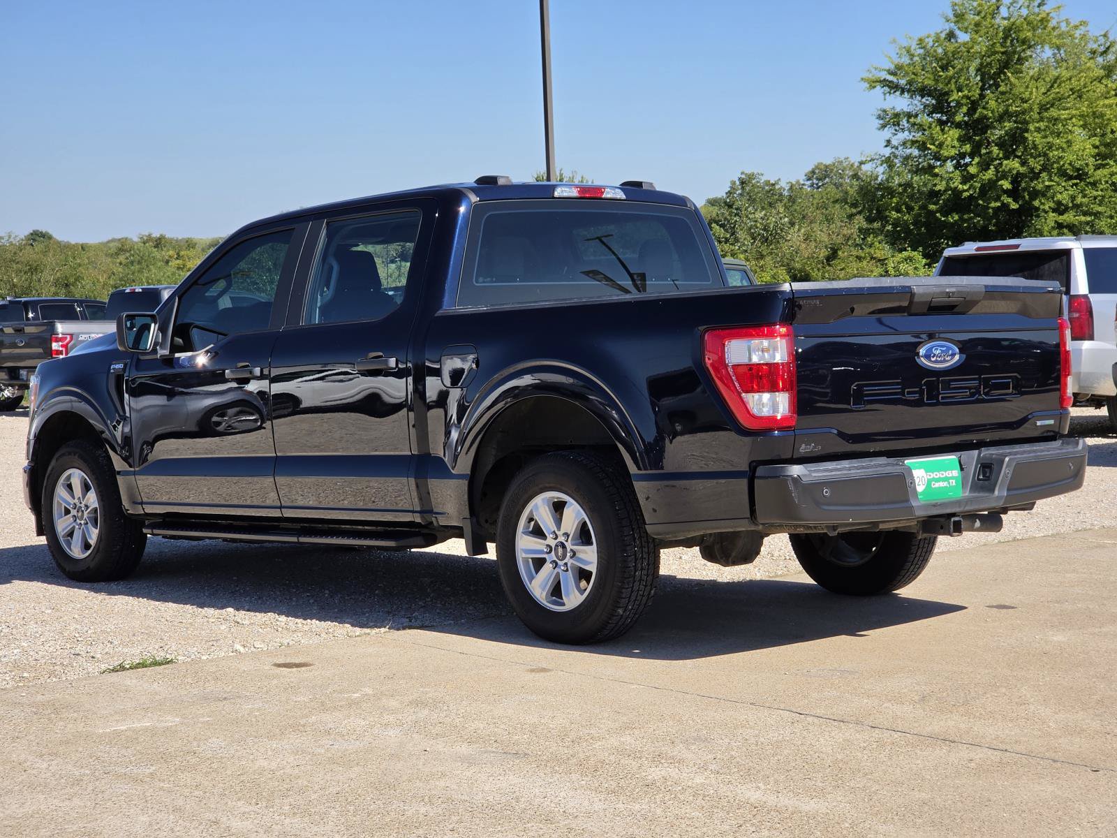 Used 2022 Ford F150 XL w/ Trailer Tow Package RWD image 7