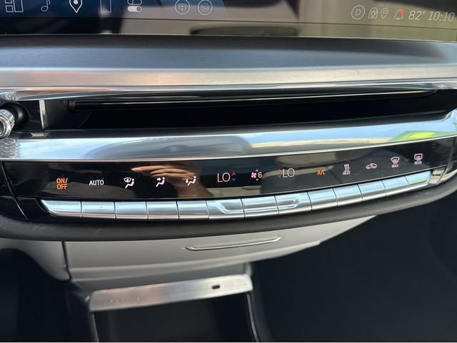 Certified 2024 Cadillac Lyriq Luxury RWD image 21