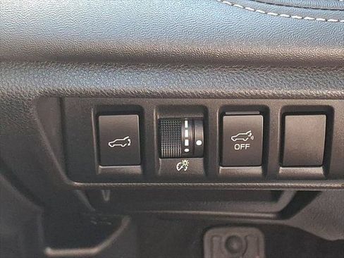 Used 2021 Subaru Outback Limited XT AWD/4WD image 27