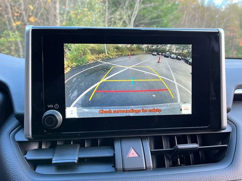 New 2025 Toyota RAV4 XLE w/ Convenience Package image 19