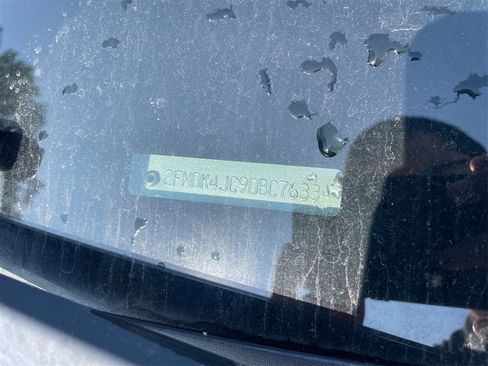 Used 2013 Ford Edge SEL image 26