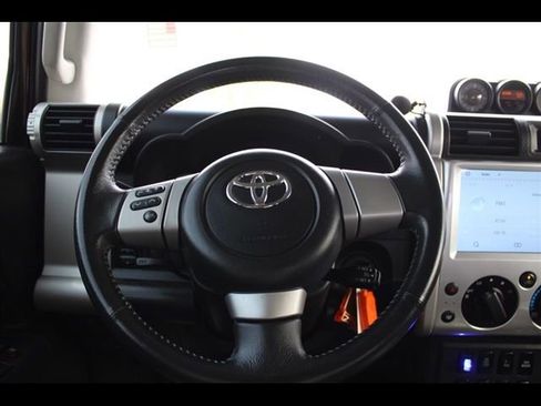 Used 2007 Toyota FJ Cruiser 4WD image 24