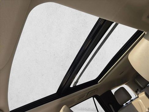 Used 2020 Ford Expedition XLT w/ Equipment Group 202A image 16