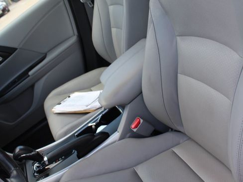Used 2015 Honda Accord EX-L image 9