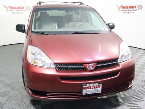 Used 2004 Toyota Sienna LE FWD image 18