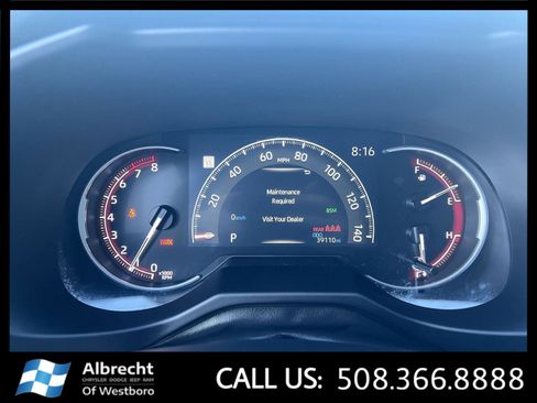 Used 2024 Toyota RAV4 XLE image 27