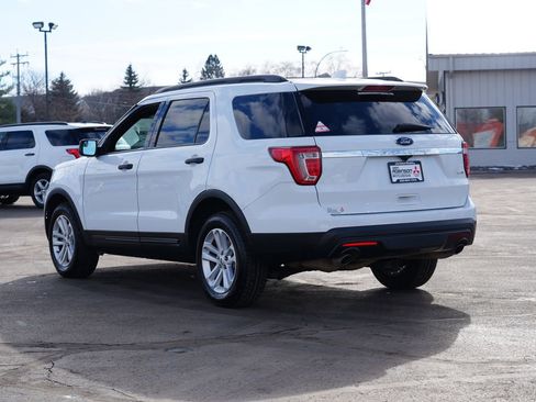 Used 2016 Ford Explorer 4WD image 5