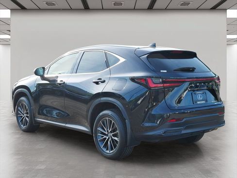 Used 2022 Lexus NX 350 AWD image 4