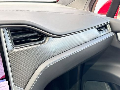 Used 2021 Tesla Model X Performance image 22