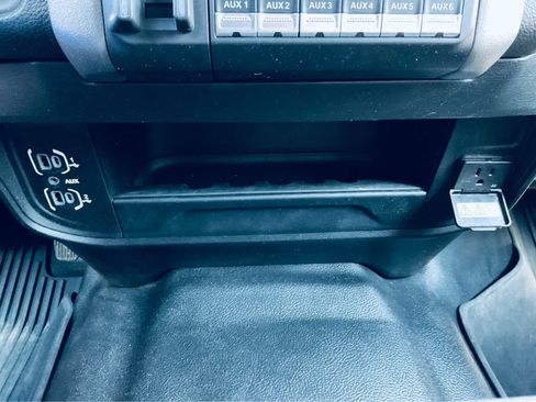 Used 2021 RAM 2500 Tradesman RWD image 32