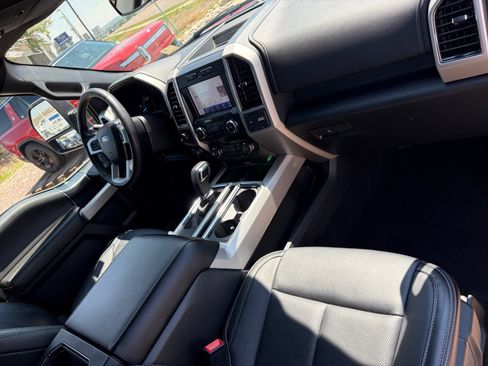 Used 2019 Ford F150 Lariat AWD/4WD image 34